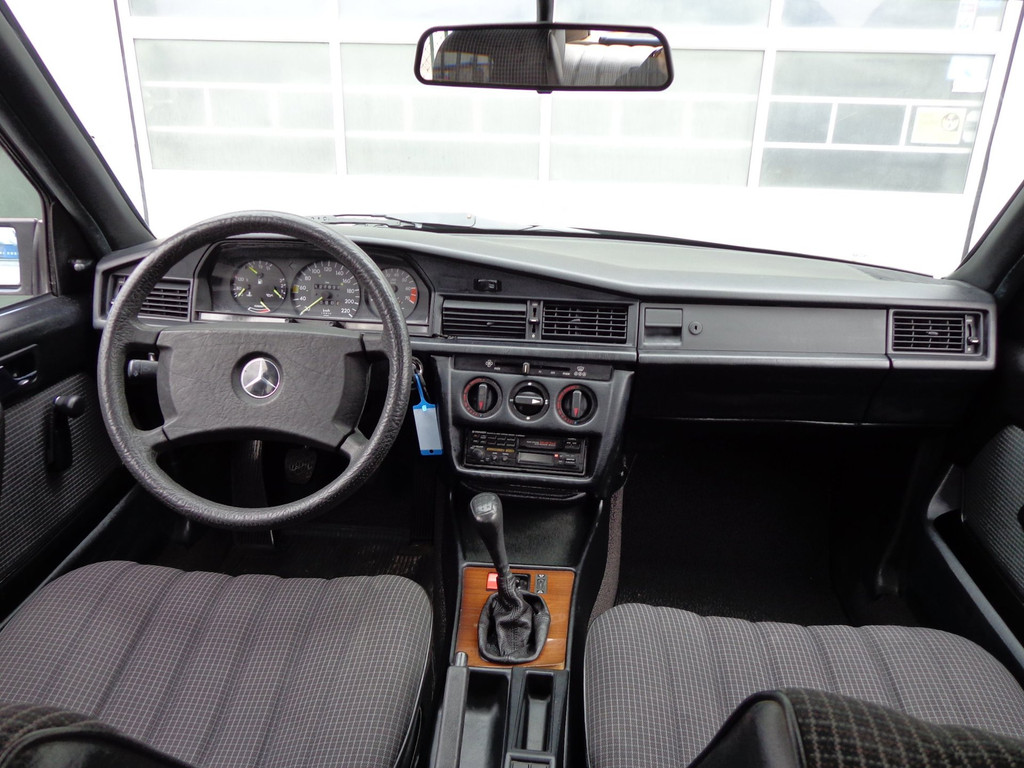 54101607-20.jpg